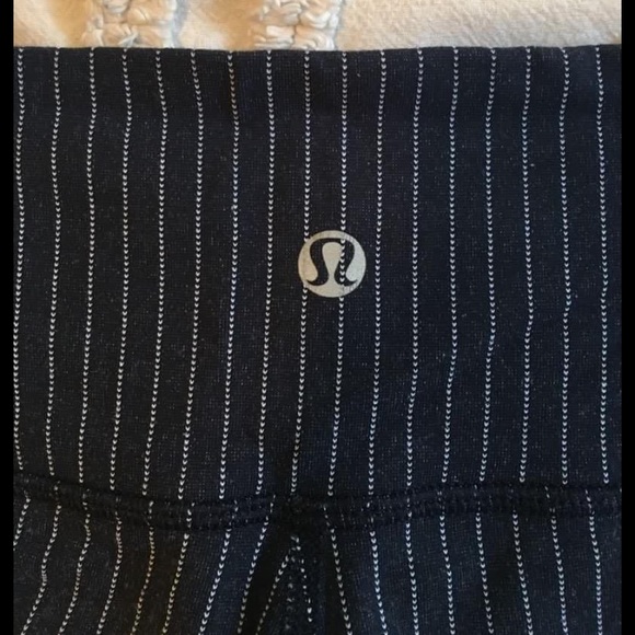 Lululemon Leggings - Picture 1 of 4